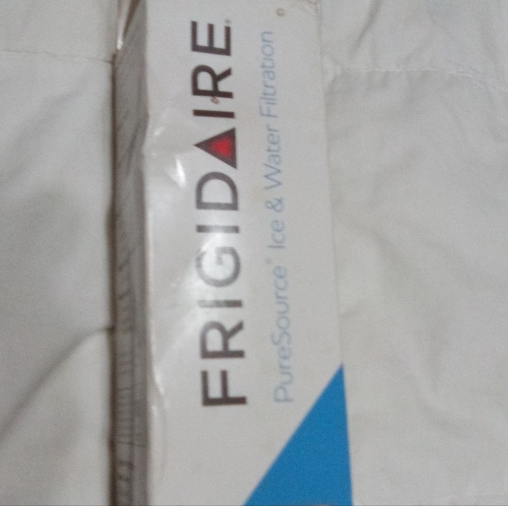 Frigidaire PureSource 3 Ice & Water Filter - Picture 2 of 4